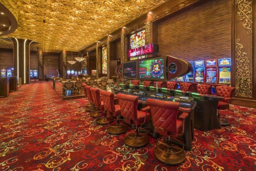 Concorde Luxury Resort & Casino & Convention & Spa ファマグスタ エクステリア 写真