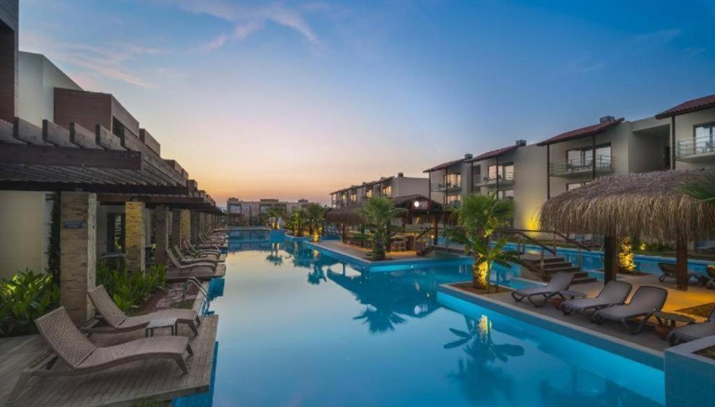 Concorde Luxury Resort & Casino & Convention & Spa ファマグスタ エクステリア 写真