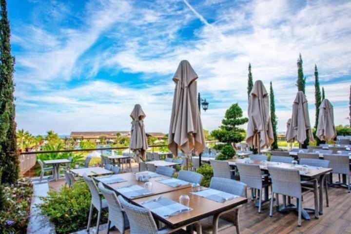 Concorde Luxury Resort & Casino & Convention & Spa ファマグスタ エクステリア 写真