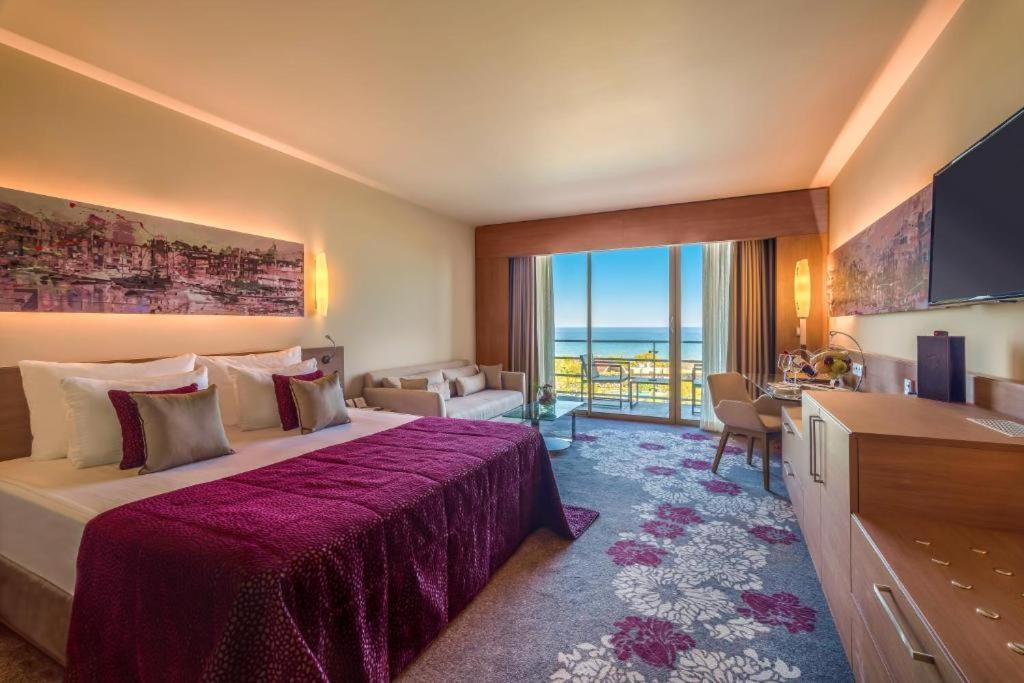 Concorde Luxury Resort & Casino & Convention & Spa ファマグスタ エクステリア 写真